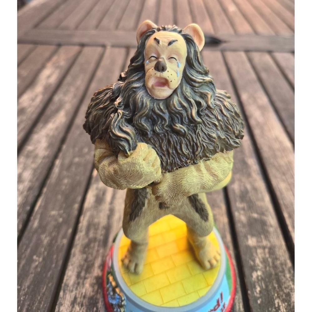 Vintage San Francisco Music Box Co Wizard of Oz Cowardly Lion Figurine - Picture 3 of 7